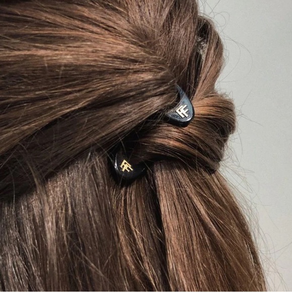 Fiona Franchimon No 1 Hairpin Trio-Tantalizing Blue, Seashell Pink, Strawberry - Picture 5 of 8